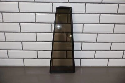 Cristal de ventilación trasera del conductor izquierdo Lexus LX450 96-98 con sello Foto 1 de 4