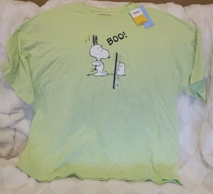 Peanuts Snoopy Boo Men's  Green Graphic Print T Shirt XL New - Picture 1 of 2