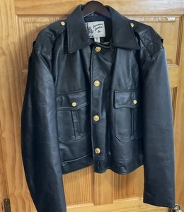 CHICAGO POLICE JACKET SIZE 52, HEAVY LEATHER WITH CHICAGO BUTTONS - Picture 1 of 4