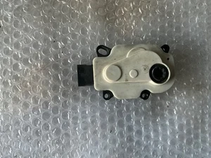 Radiator Grille Shutter Motor Actuator 2013 C-MAX C MAX HO-153-2p - Picture 1 of 4