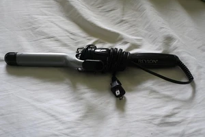 Revlon Perfect Heat Ceramic Curling Iron - 3/4 inch Barrel - Picture 1 of 7