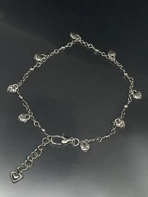 Brighton 银盘心形吊坠迷你小饰品可调节 10-11 英寸踝手链 — 第 1/3 张图片