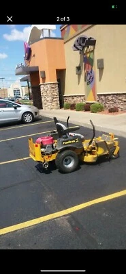 Cortador de grama dirigível Hustler Fastrak 2004 - Imagem 1 de 2