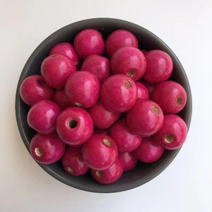 100X Big Pink Macrame Wood Beads 20mm Wooden Round Craft Bead 5mm Hole Wholesale - Imagen 1 de 4