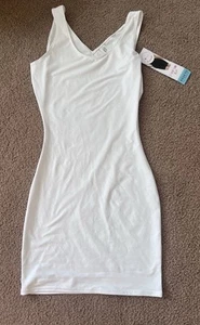 Assets Red Hot Label by Spanx Damen Gr. XL weiß elegantes schlankes Tanktop - Bild 1 von 3