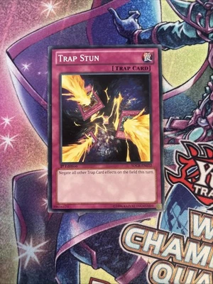 (YBL) Trap Stun SDCR-EN032 Structure Deck: Cyber Dragon Revolution-1st Ed LP - Image 1 of 2