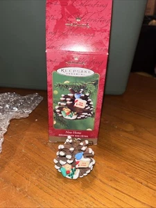 New Home Hallmark Keepsake Ornament Home Sweet Home Mouse Pinecone - Picture 1 of 5