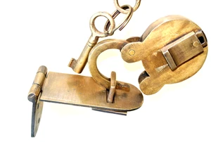 small box catch hasp 4" latch old style solid brass DOOR heavy & padlock keys - Picture 1 of 9