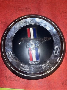 Ford Mustang Rear Trunk Hood Lid Emblem BR33-6342508-CA OEM NICE Convertible - Picture 1 of 10