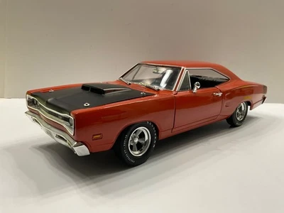 Dodge Coronet Super Bee 1969 escala 1:18 ERTL AMERICAN MUSCLE - ¡NARANJA RARO! Foto 1 de 4