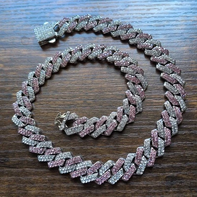Collar de cadena de eslabones cubanos de moissanita ancho helado 18 pulgadas de largo, plateado/rosa Foto 1 de 4