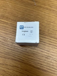 TC 600V Add On Contact Block TA1DN40 - Picture 1 of 5