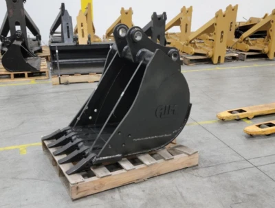 New 24" Backhoe Bucket for a JCB 215 - Image 1 of 3