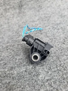 BMW G05 G06 G07 G02 G15 G16 Crash Impact Sensor accelerating sensor plug 9341546 - Picture 1 of 17