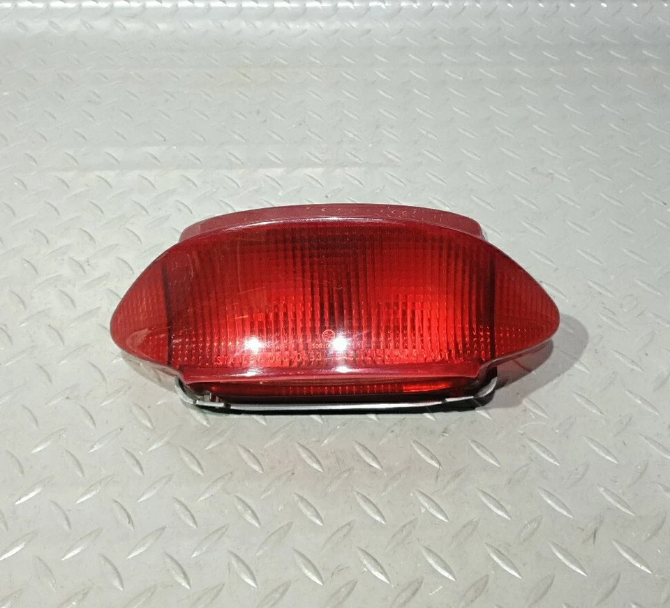 ♻️ Lâmpada de freio traseira Honda CBR 600 F3 1995 - 1998 Stanley 040-0352 ♻️ - Imagem 1 de 4