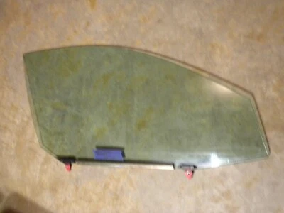 05 06 07 08 09 10 11 12 Toyota Avalon RH Passengers Side Front Door Window Glass - Imagem 1 de 4
