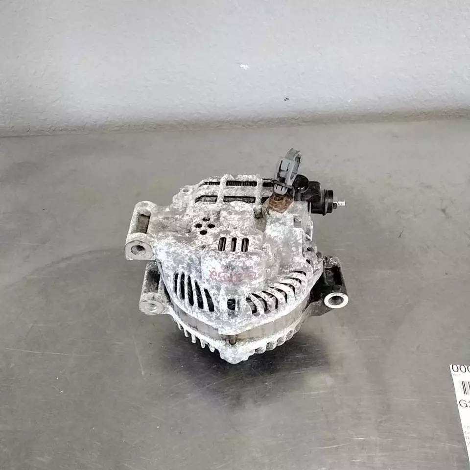 Alternador MITSUBISHI ENDEAVOR 04 05 06 07 08 09 10 11 Foto 1 de 1