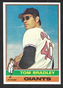 1976 TOPPS #644  Tom Bradley  SAN FRANCISCO GIANTS  EX-MINT+   B