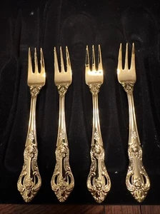 Seafood Fork (4) Gold Plated Royal Gallery M005G Golden Kings Era 1990 NOS - Picture 1 of 12