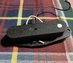 Black Alnico Single Coil Guitar Pickup, No Cover, Fiber Bobbin, 6k ~ DSA1B - Picture 1 of 4