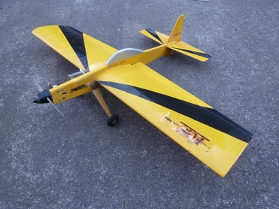 Línea de control SIG TWISTER Stunter 48" WINGSPAN W/O.S. montado como está Motor 35 Foto 1 de 4