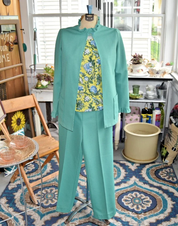 70s Leisure Suit "Lady Blair" Disco Set Ruffled Green Vintage Size Small - Image 1 of 4