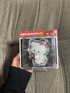 Hello Kitty Figure A10 Lottery Collectible Kids Toy Gift - Picture 1 of 2