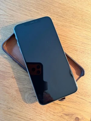  iPhone 11 PRO Max Silber 256 GB - Bild 1 von 4