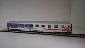Trix Express H0 DB Reisezugwagen 2. Klasse (umbau MHI Märklin 94439 ) - Bild 1 von 6