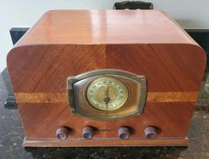 Nice 1938 Stewart Warner 1801 Model R-180A Tabletop 5 Tube Radio Works Read - Picture 1 of 17