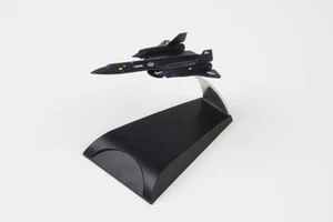 56263 Dragon Models SR-71A Blackbird 1/400 Model #61-7964 USAF 9th SRW - Picture 1 of 2