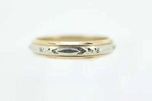 Engraved Gold band. 14k Two Tone White and Yellow wedding band. Stackable ring. - Picture 1 of 7