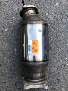 Catalytic Converter for Audi A8 D4 2.0 Electric/Gas 4H0254250P - Bild 1 von 3