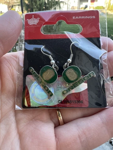 Oregon Ducks Dangler Earrings Cover