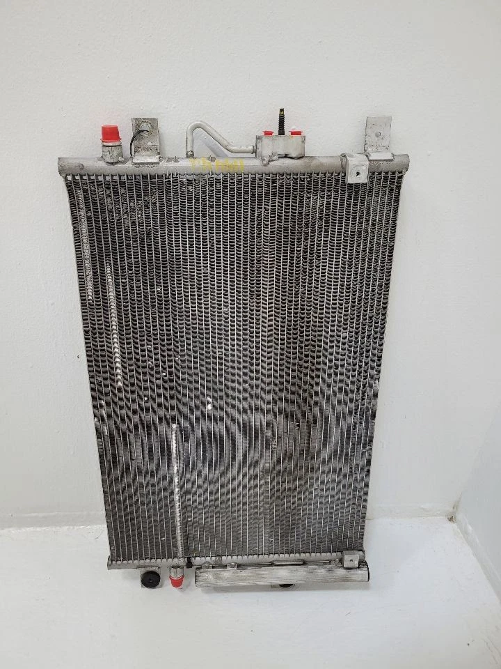 2019 2020 2021 2022 2023 JEEP CHEROKEE AC Condenser  - Image 1 of 4