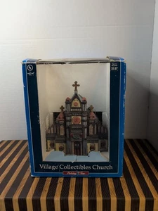 Village Collectibles Church No Bulb Or Cord - Picture 1 of 11