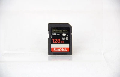 Sandisk 128GB Extreme Pro SD Card UHS-II 300MB/s SDSDXDK-128G-GN4IN Nikon & More - Image 1 of 2
