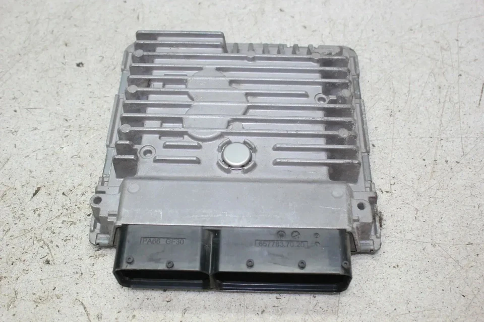 Skoda Fabia 2 II 5J Bj.10 1.6 TDi Motorsteuergerät CAYB Steuergerät 03L906023DL - Bild 1 von 3