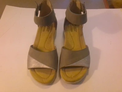 Sandalias Earth Spirit grises con tira trasera para mujer talla EE. UU. 6,5 UE 37,5 cojín Gelron Foto 1 de 4