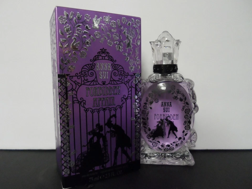 Forbidden Affair Anna Sui EDT Spray 2.5 oz / 75 ml Nuevo en Caja, Sellado. Foto 1 de 3