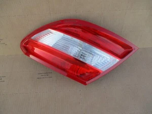 2011 MERCEDES-BENZ C 300 Right Tail Light Assembly OEM 2048200264R - Picture 1 of 6