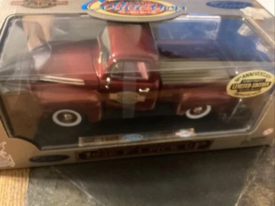 ¡¡¡RECOGIDA ROAD LEGENDS EDICIÓN LIMITADA DORADA 1948 F-1!!! SERIE F 50 AÑOS #92219 Foto 1 de 4