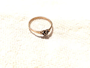 Anillo Corazón 10k Talla 8 Con Piedra 1,06 Gramos - Imagen 1 de 5