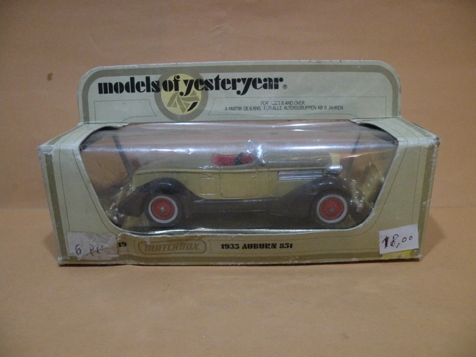 MATCHBOX 1935 AUBURN 851 (COD. Y-19) - S. 1:42 (BOX) - Immagine 1 di 1