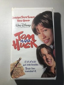 Tom and Huck (VHS, 1996, Clam Shell) - Picture 1 of 2