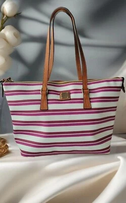 Bolso Dooney And Bourke Foto 1 de 4