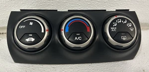 2002-2006 Honda CR-V CRV heated A/C HVAC control panel EX LX climate AC oem - Picture 1 of 9