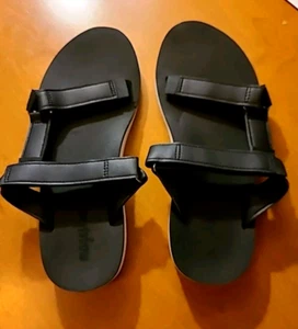 Women's Black & White Sandals Size New by Mazeskin. Size - Picture 1 of 9