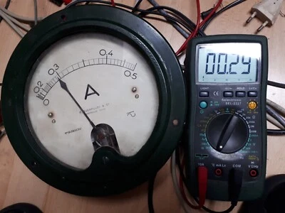 Ampèremètre de tableau ancien d'usine Atelier Industriel, grande taille, 0,5 A - Photo 1/4