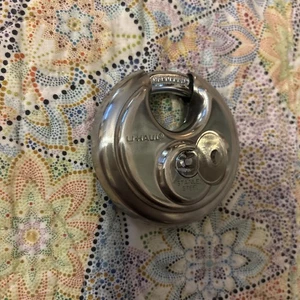 U-Haul Max Security Storage Lock 2-3/4" Stainless Steel Padlock (h58) - Picture 1 of 6